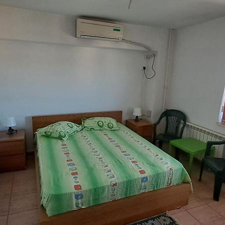Apartament 3 Camere Etaj 6 Strada Rozelor Mangalia Exterior photo